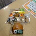 ファミリーマート - 料理写真:朝ごはん(2人分)
