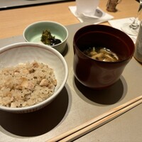 丸の内一丁目 しち十二候 - 