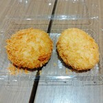 武蔵野うどん 澤村 - さぼてんの「健美豚メンチ」と「北海道コロッケ」