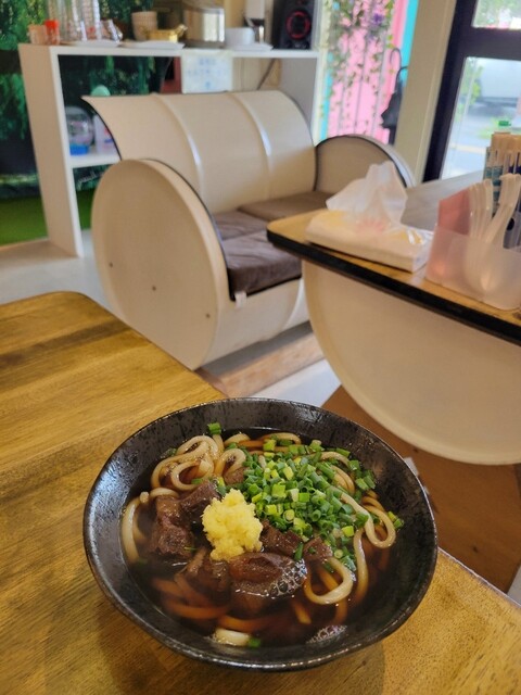ひろっぺ やみつき炙り肉うどんひろっぺ - 古島/うどん | 食べログ