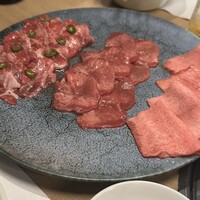 和牛焼肉じろうや 介 wagyu&sake 名古屋駅前本店 - 