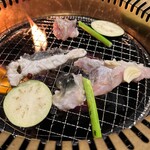焼ふぐ夢鉄砲 - 焼ふぐ盛り(にんにく)調理中