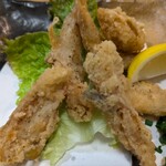 大衆割烹　 鞍馬 - ごぼう唐揚げを食べたんだが…
      これがそれかな？
      あれこれ頼んだが揚げ物が多かった記憶