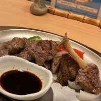 本格肉料理 丸小 - 黒毛和牛鉄板焼き　2,000円