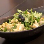 エンキドウ - イカとパクチーのヤム