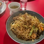 南海飯店 - やわらかい焼ソバ①