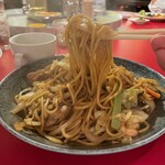 南海飯店 - やわらかい焼ソバの麺