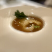 赤坂 桃の木 - 気仙沼産大フカヒレの姿煮