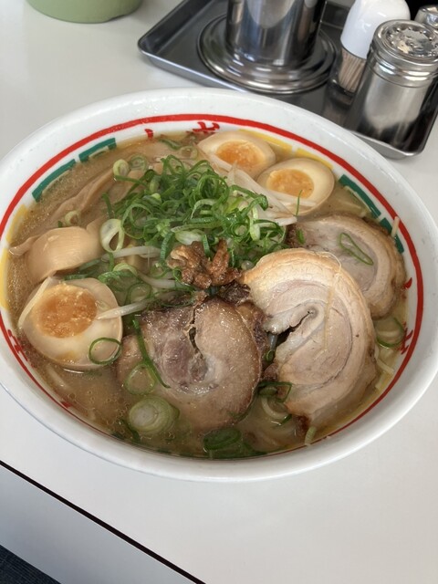 豚太郎 東予店 - 壬生川/ラーメン | 食べログ