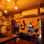 元祖ホルモン テツ - 店内