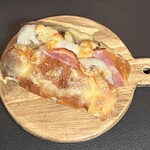 ル・ラパン. - 料理写真:レンコンとまいたけのフォカッチャ