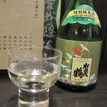 とんかつ やまいち - 純米「加茂鶴」