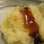 とんかつ やまいち - ポテサラのアップ：ソースかけると好きなんですが・・・いかがでしょう？