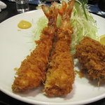 とんかつ やまいち - 車海老フライ+カキフライ