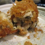 とんかつ やまいち - カキフライのアップ