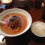 中国料理 五指山 - ご飯付きです。