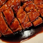 大阪トンテキ - 甘めのタレ （ぴんぼけ）