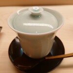 鮨 陸 - 中身は～