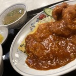垂水園 - エビチリではなく鶏チリ定食！ボリュームたっぷり！