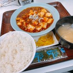 兆楽 道玄坂店 - マーボー豆腐定食（550円）