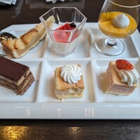 リュクス ダイニング ハプナ - 