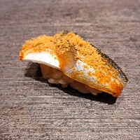 名駅 鮨 天野 - コハダ　からすみ乗せ