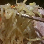 東麺房 - 辛味噌（特級）麺アップ