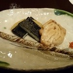 鮨 波やし - ［６回目］焼き物３点(さよりの皮・平貝・マグロの頭)