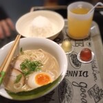 博多長浜らーめん 六角堂 - 