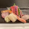 みちのく庵 - 料理写真:⒋造り ・季節の盛り合わせ～本鮪、縞鯵、ずわい蟹（トロける旨さ）、帆立、ハタ
