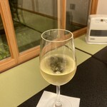 みちのく庵 - ・グラスワイン白〜「白ワインの女王」シャルドネ