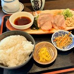 SHIN-OSAKA KIRAKU 楽 - 