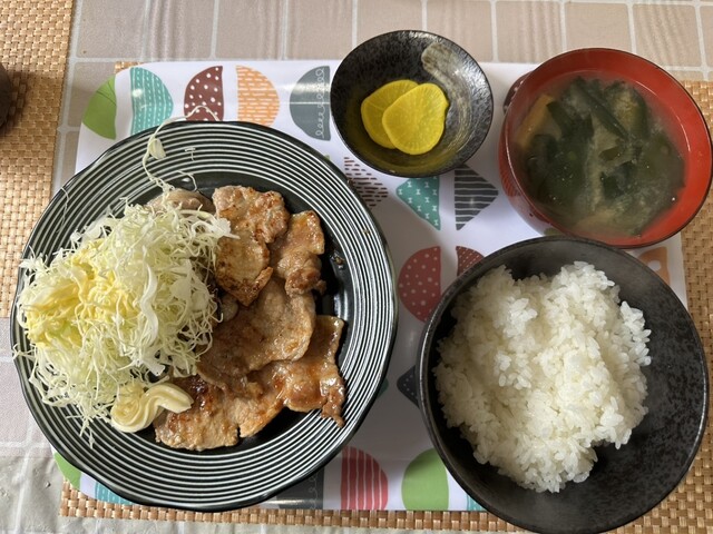 こぶたや - 七日町（食堂）の写真