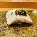 天寿し - 【写真⑨】炭火焼き太刀魚、柚子胡椒、梅肉