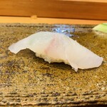 天寿し - 【写真⑧】鮃、大葉