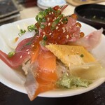 ちゃぐちゃぐサン - 海鮮丼