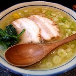 烈志笑魚油 麺香房 三く - 白壺ラーメン７５０円