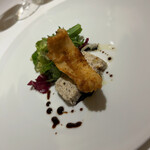 レストラン アラジン - キノコのテリーヌと穴子のフリット　サラダ添え