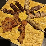 新橋 鶏眞 - 【 大山地鶏の串盛り 】＠2739
