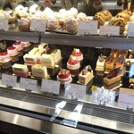 エスプリ - ショーケース