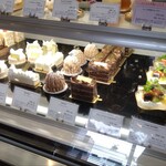 エスプリ - ショーケース