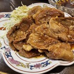 金町製麺 - 豚ロースニンニク焼き