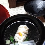 道後舘 - 鱧の吉野打ち　梅肉つき