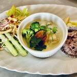 北川 - 本日の肉料理☆若鶏のクリーム煮