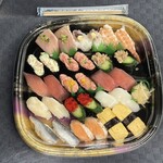 小僧寿し - 料理写真: