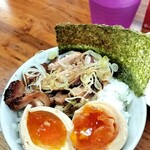 らぁめん夢 - 味玉断面図