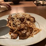 BATIDA - 和牛のボロネーゼ(税サ込2400円)
      →和牛たっぷり。