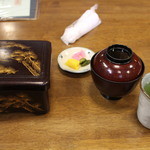 たてまつ - うな重全景