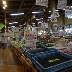 バニーズ - 野菜・お魚などの販売をしています。