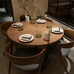 BATIDA - 円テーブル席